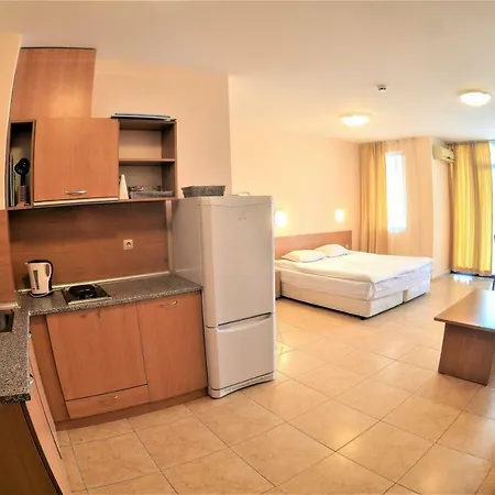 Апартамент Big Studio 