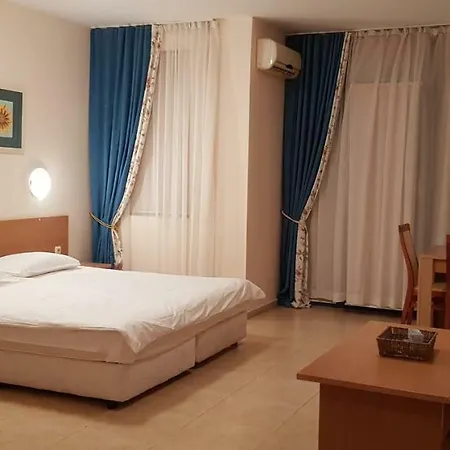 Апартамент Big Studio 